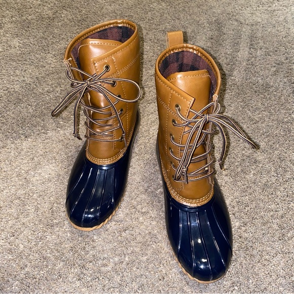 Rain Boots/Sporto Duck Boots - Picture 1 of 7